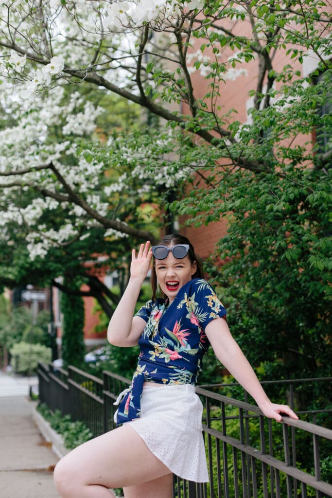 How to dress like Audrey Hepburn in Warm Weather